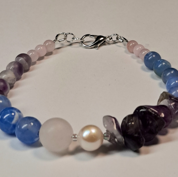 * SPIRITUAL BALANCE * HEART HEALING GEMSTONE BRACELET BEADED BRACELET - Picture 3 of 13